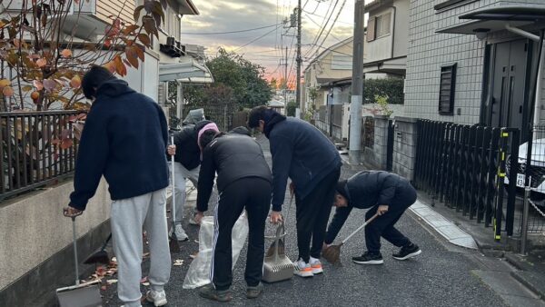 清掃活動を行いました。